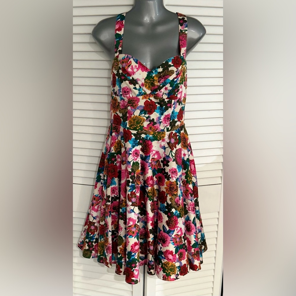 Louche “Kiah” floral dress size small- smocked and sleeveless and soft